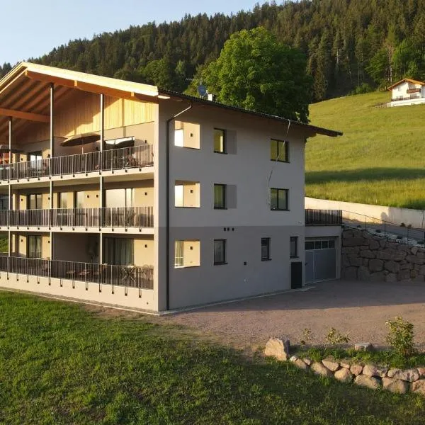 Hinterrainer - New Apartments 2026, hotel u gradu 'Avelengo'