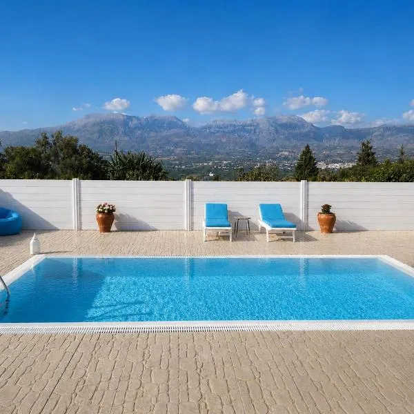 House Veggera - private swimming pool, khách sạn ở Pómbia