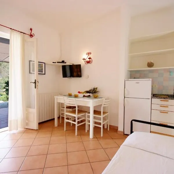 Casa Vacanze Dino, hotel di Capoliveri