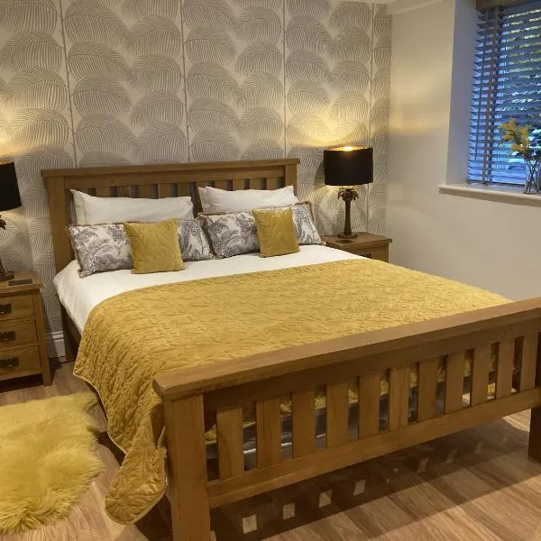 Streamside Apartments, hotel a Yeovil