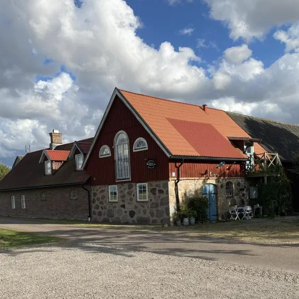 Tunnby Gårdshotell, hótel í Nyhamnsläge