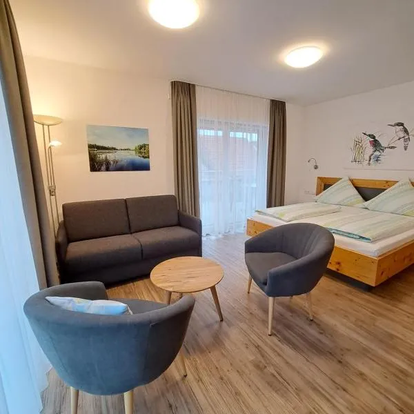 Pension Yvonne - SUPERIOR - 8 Minuten zum Europa-Park: Rust'ta bir otel