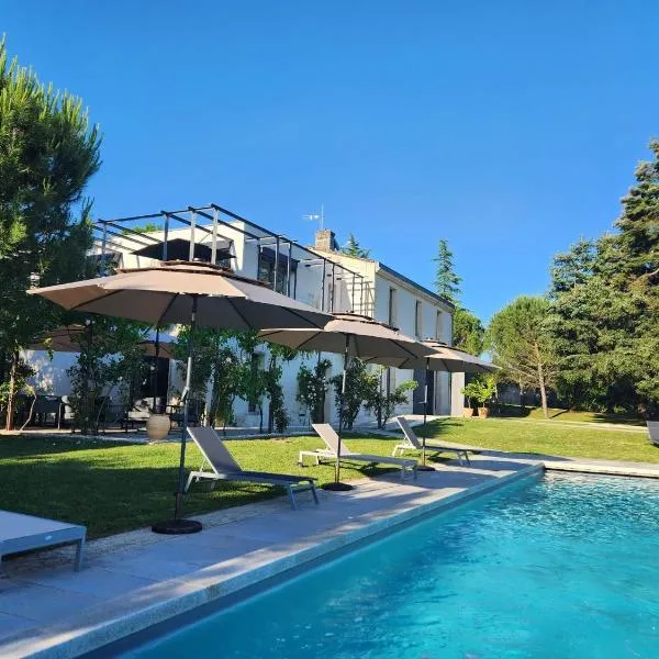 Domaine De La Peyrine, hotel u gradu 'Carignan'