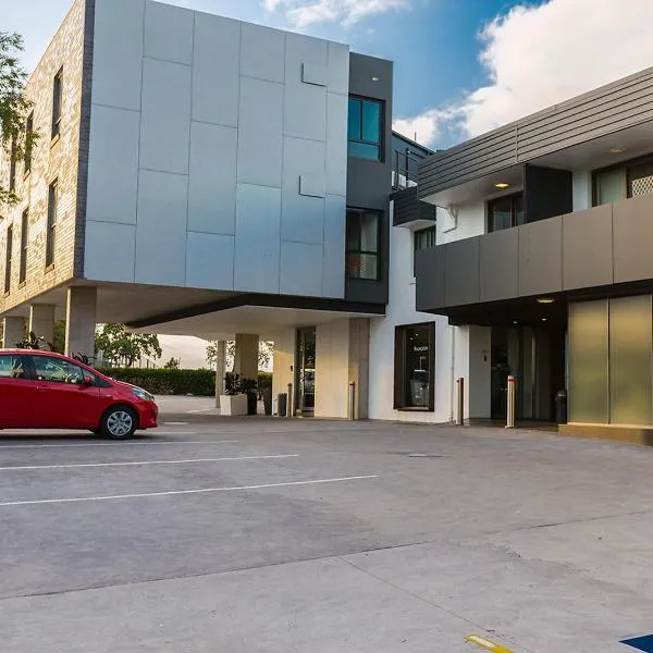 バンクスタウン モーテル 10（Bankstown Motel 10）、バンクスタウンのホテル