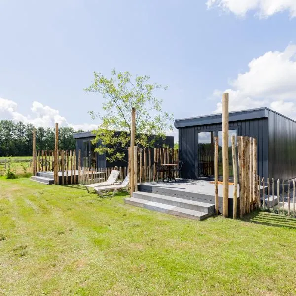 Tiny House met vlonder | 2 personen - Vakantiepark De Kremmer, готель у місті Gasselte