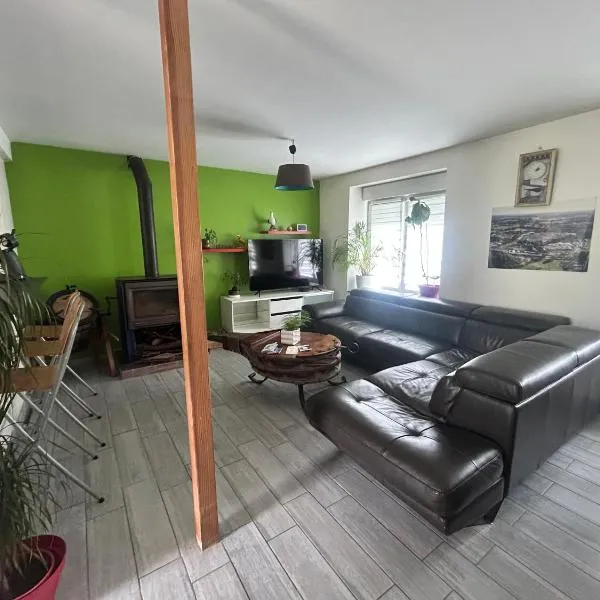 Maison avec jardin, hotel a Crozon