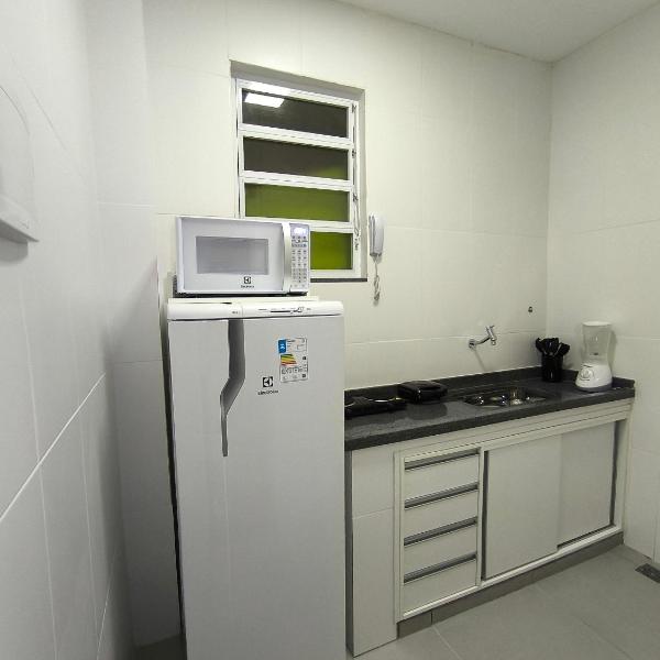 Apê 1 quarto na Rua Bolivar em Copacabana - C057 - Foto 4