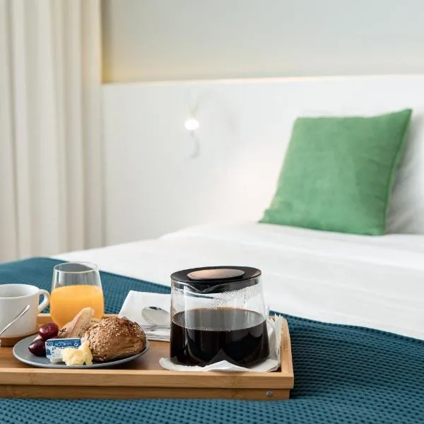 Ilha Hostel & Suites, Hotel in Ponta Delgada