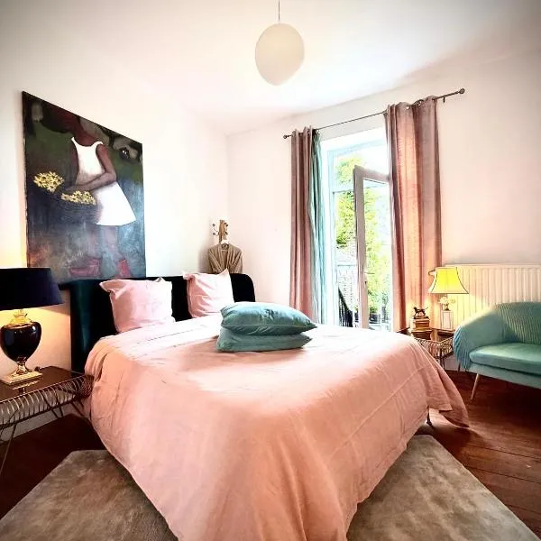 Hôtel VCB Ciney Centre-ville, hotel a Ciney