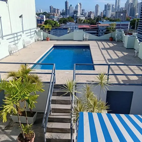 HOTEL 2 Mares PANAMA, מלון בפנמה סיטי