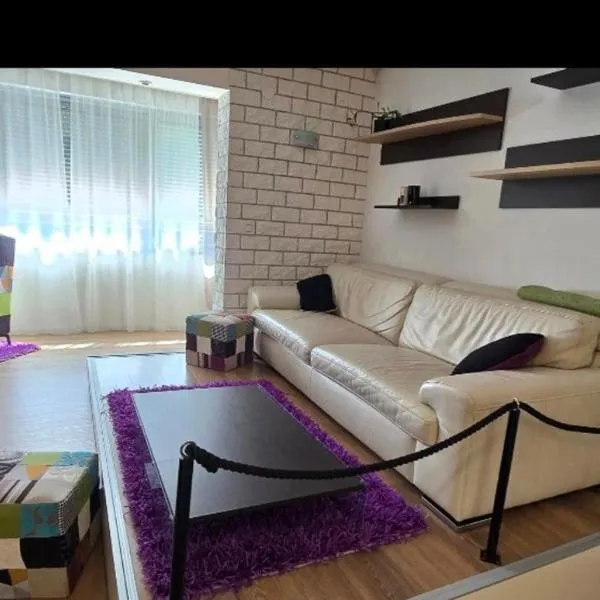 Apartman Jo Ma MA, hotel in Solin