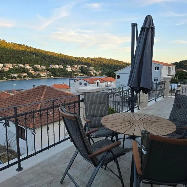 Nano Apartmani, hotel em Smokvica