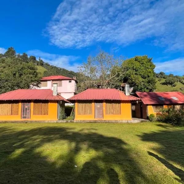 Las Orquídeas Runtun Lodge, hotel in Baños