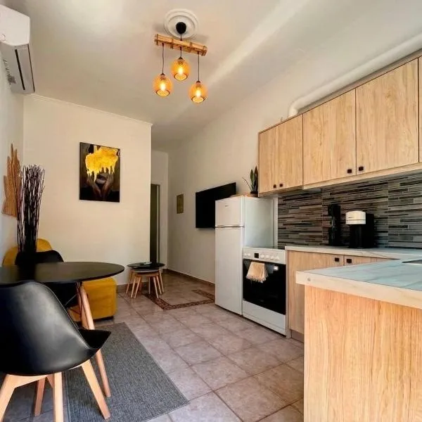 Chiosnest2-Apartment in the center، فندق في خيوس