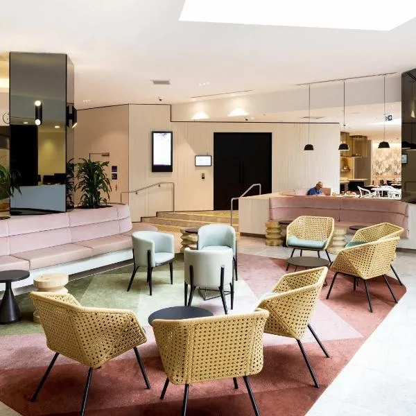 Novotel Sydney International Airport - photo 3