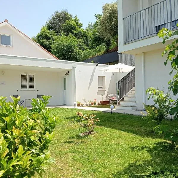 Casa Coruja, hotel u gradu 'Ponte da Barca'