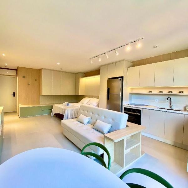 LIV Exclusive Flat 410– a 2 min da Praia de Bombas