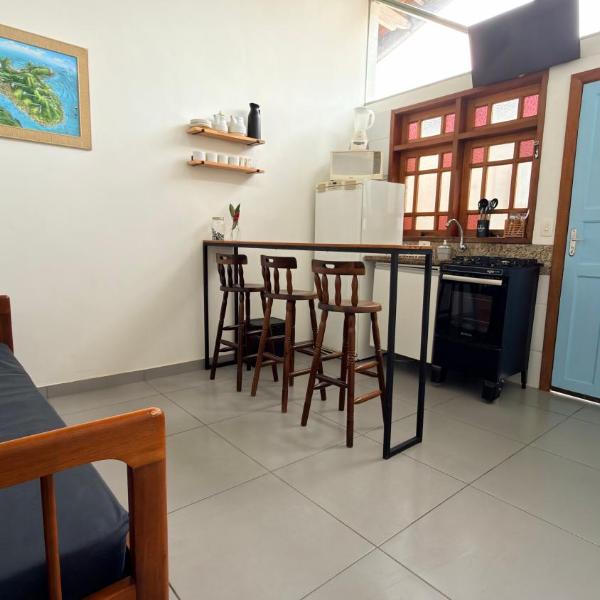 Apartamento completo com ar condicionado e próximo do Perequê
