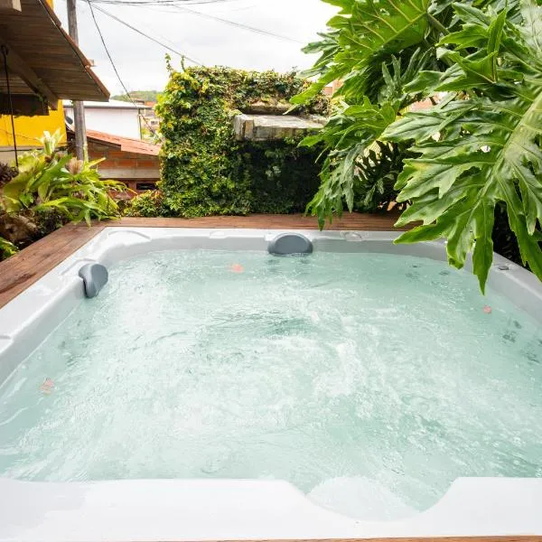 Hotel Alto lindo, khách sạn ở Guatapé