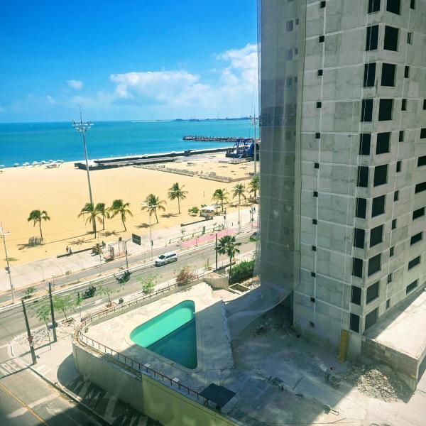 Apartamento na orla