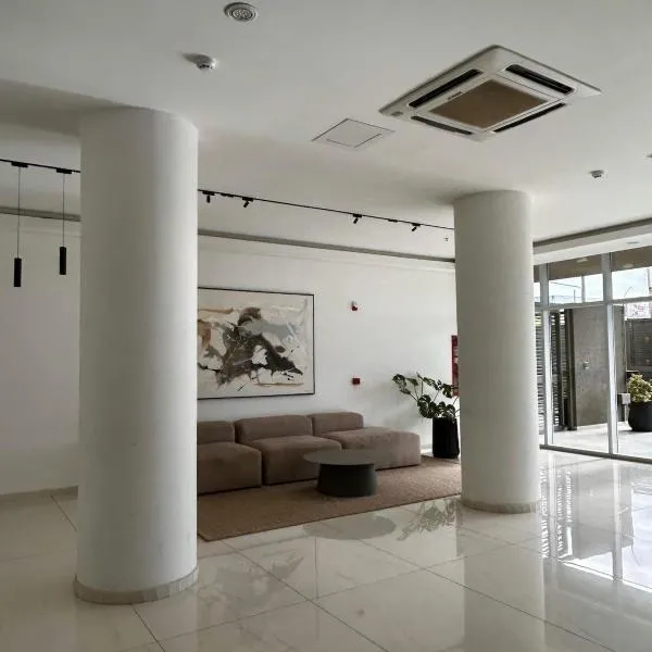 Neuquén Apart Apartment, hotel sa Neuquén