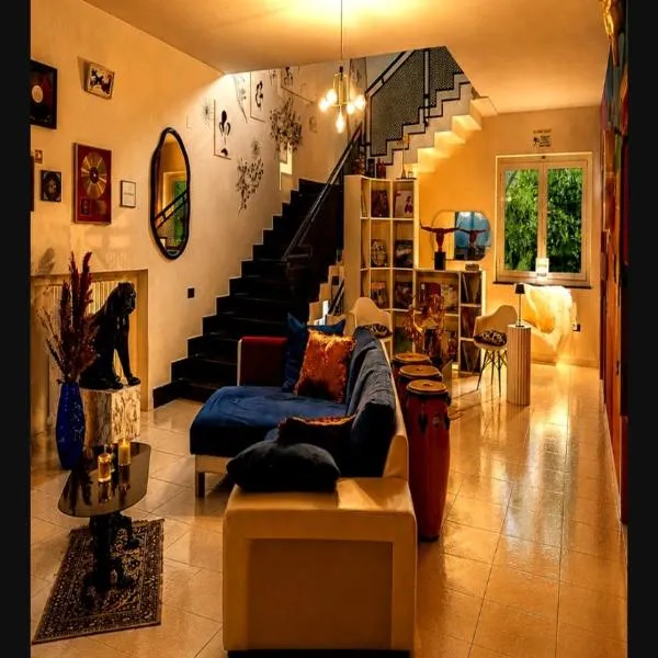 UTOPIA "The Art of Bed & Breakfast" – hotel w mieście Marigliano