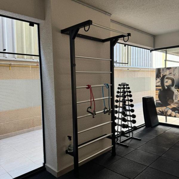 Central and quiet apartment with air-conditioning! - Foto 4