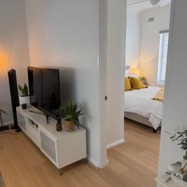 Cosy and calm unit in Cronulla, hotel v destinácii Cronulla