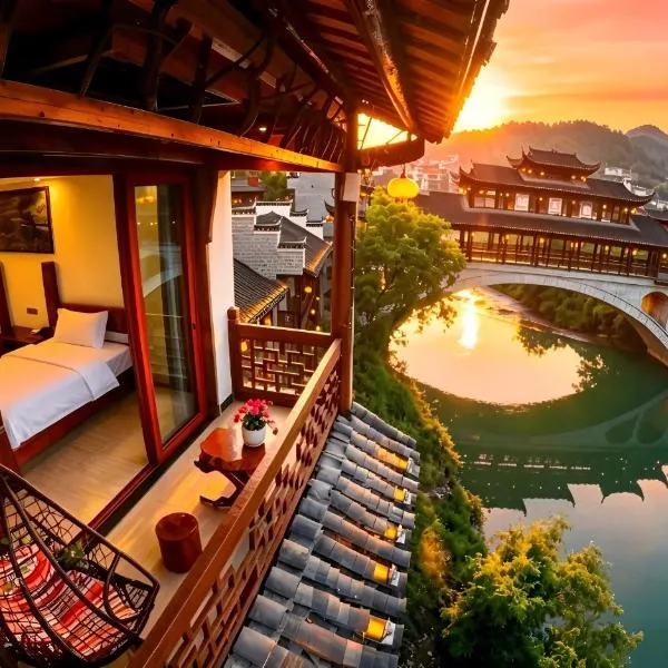 Huaqianshu Theme Inn 高铁免费接站或送站一次 โรงแรมในWangcun