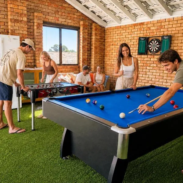 Relaxing Getaway Oceanview Multi Family Pets Mandurah, hotel a Mandurah