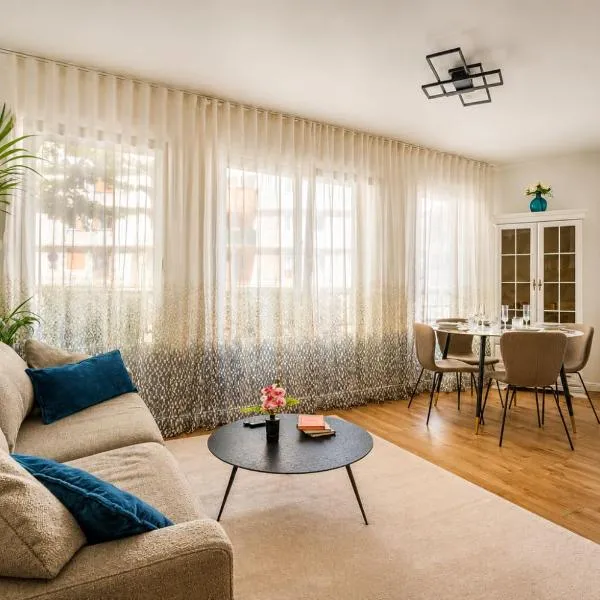 Paris - 5 Min Walk to Metro - Sleeps 6, hotelli kohteessa Clichy
