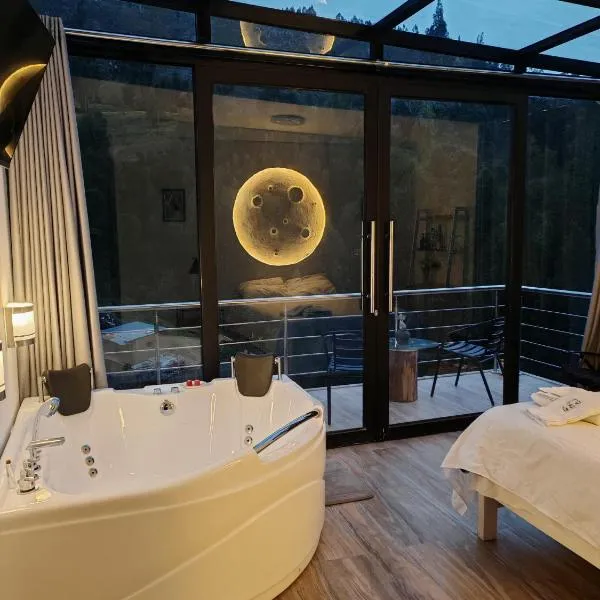 Xaxa Lodge, hotel Tarmában