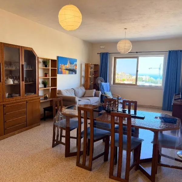 SeaView Apartment, hotel a Taʼ Ġokondu