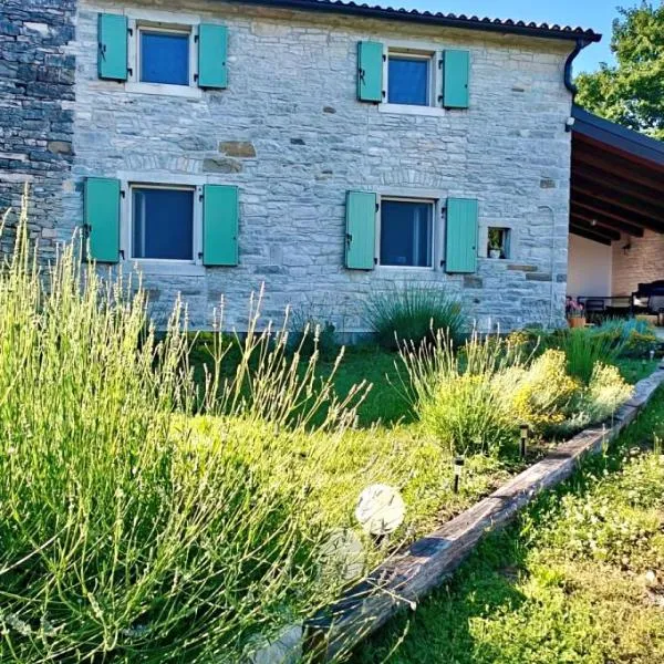 Casa Evelina, hotel u gradu 'Čepić'