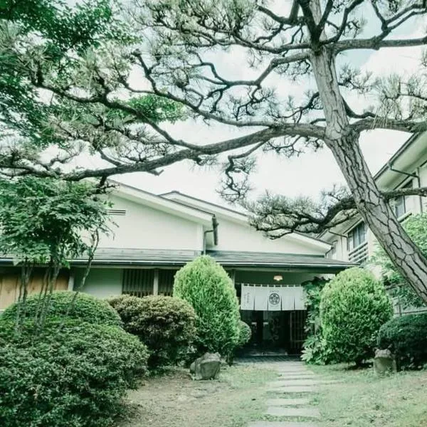 koyado kaziya, hotel Icsinoszekiben