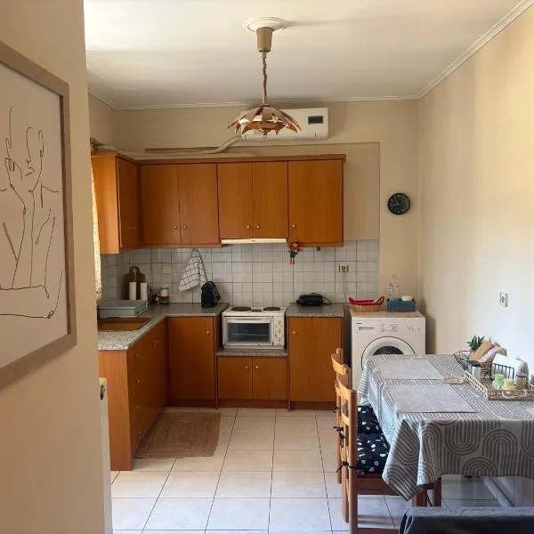Chrisa's Apartments 2, hotel a Mesolóngion