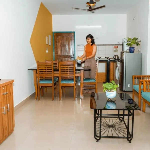 Seashore Serenity 2BHK S650m Stroll Varca Beach
