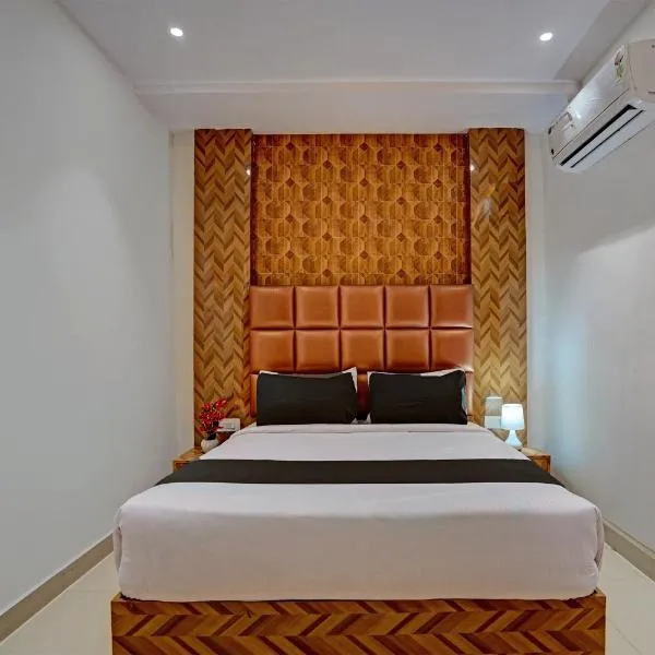 Hotel O Skycity, hotel in Kānpur