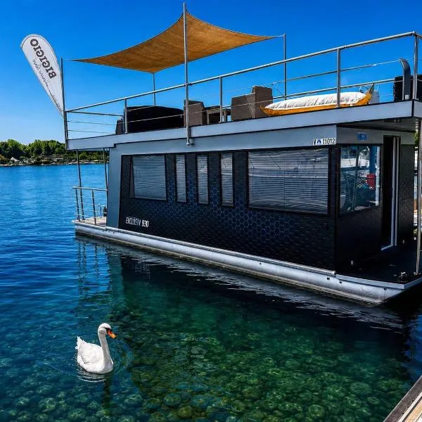 NEON Bigigio House Boat, hotelli kohteessa Lisanza