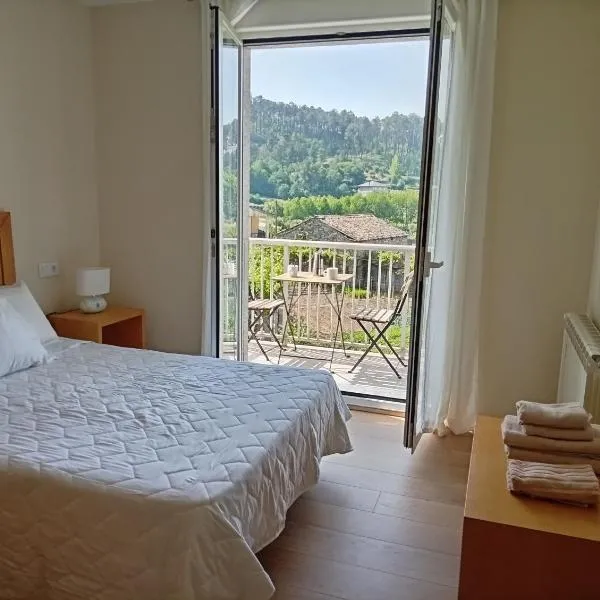 Casa Da Ponte, hotel in Lobios
