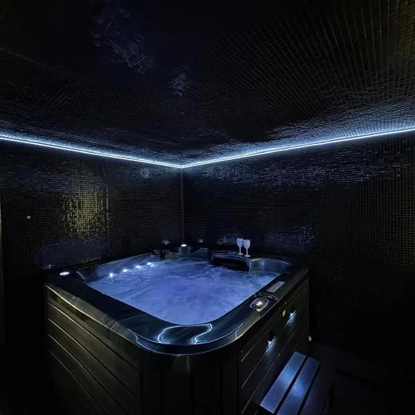 Moonlight jacuzzi, hôtel à Stargard