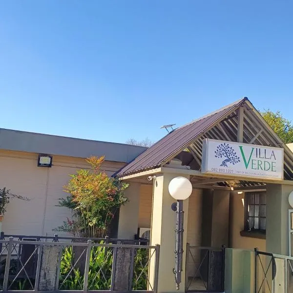 Villa Verde, hotelli kohteessa Fichardtpark