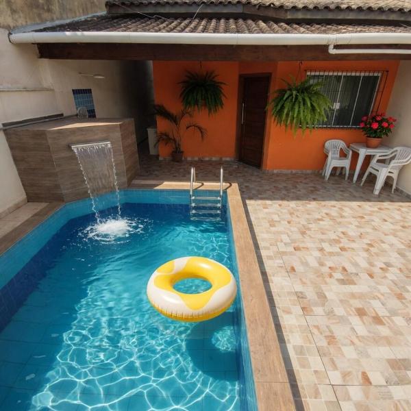 Casa de praia com piscina e churrasqueira para 14 pessoas