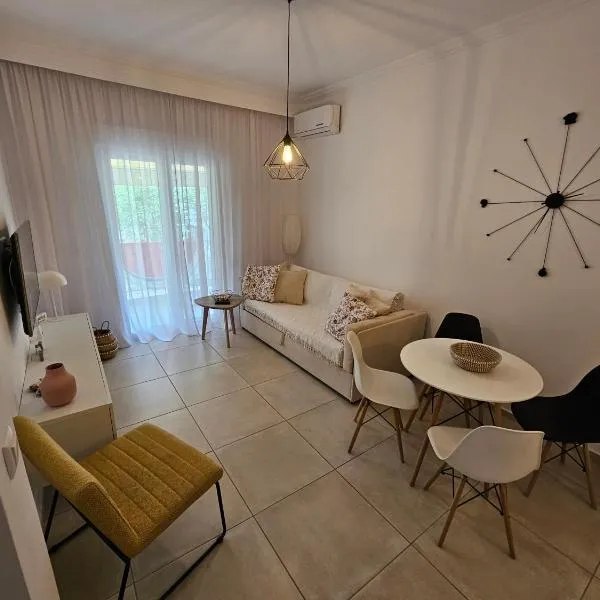 Blue Horizon Seaview Apartment, hotel i Iraklitsa