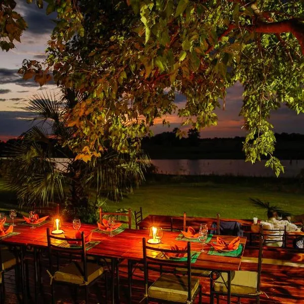 Thamalakane River Lodge โรงแรมในMaun