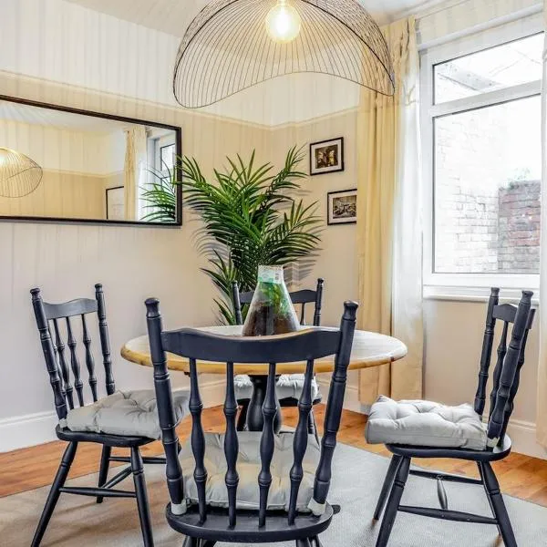 Modern 3BR Belfast Home Free Parking Sleeps 5 – hotel w mieście Belfast
