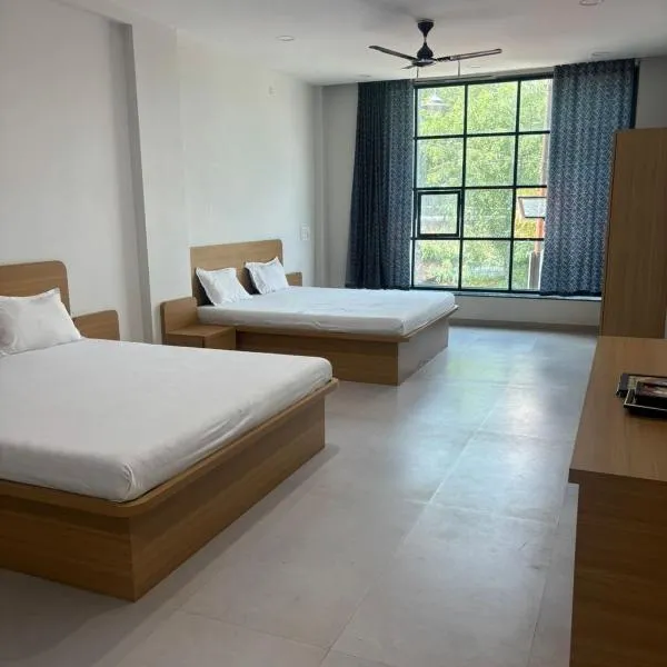 Shivam Residency, hotel a Parli Vaijnāth