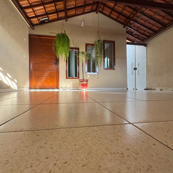 Casa aconchegante e Garagem