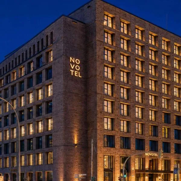 Novotel Hamburg Central Station, hotel ad Amburgo