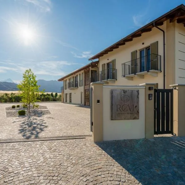 Revì - Agriturismo con camere, hotel a Revello